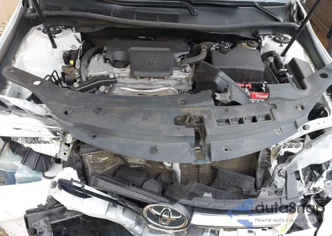 2015 Toyota Camry Le z USA, uszkodzony, nr VIN 4T1BF1FK2FU022259